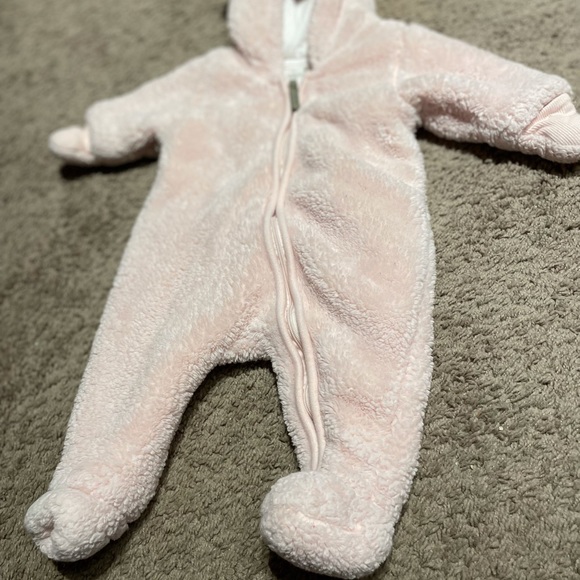 2/20 H&M light pink newborn teddy Sherpa - Picture 6 of 6